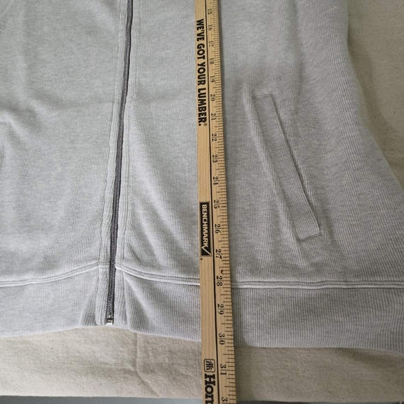 New Tommy Bahama Mens Xl Gray Zip-Up Vest - Picture 5 of 13